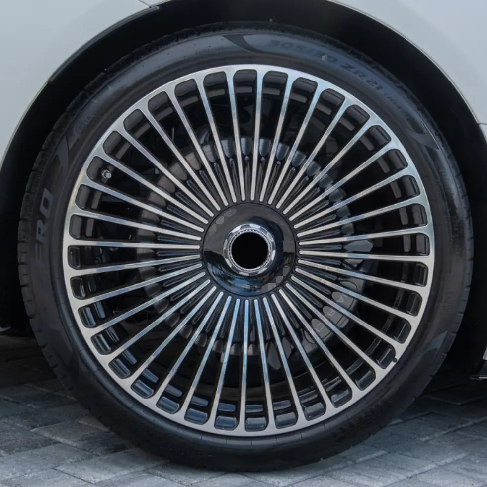 Mercedes-Benz S 580 First Class Maybach W223 Facelift custom forged wheels | OEM Maybach Monogram multi spoke style