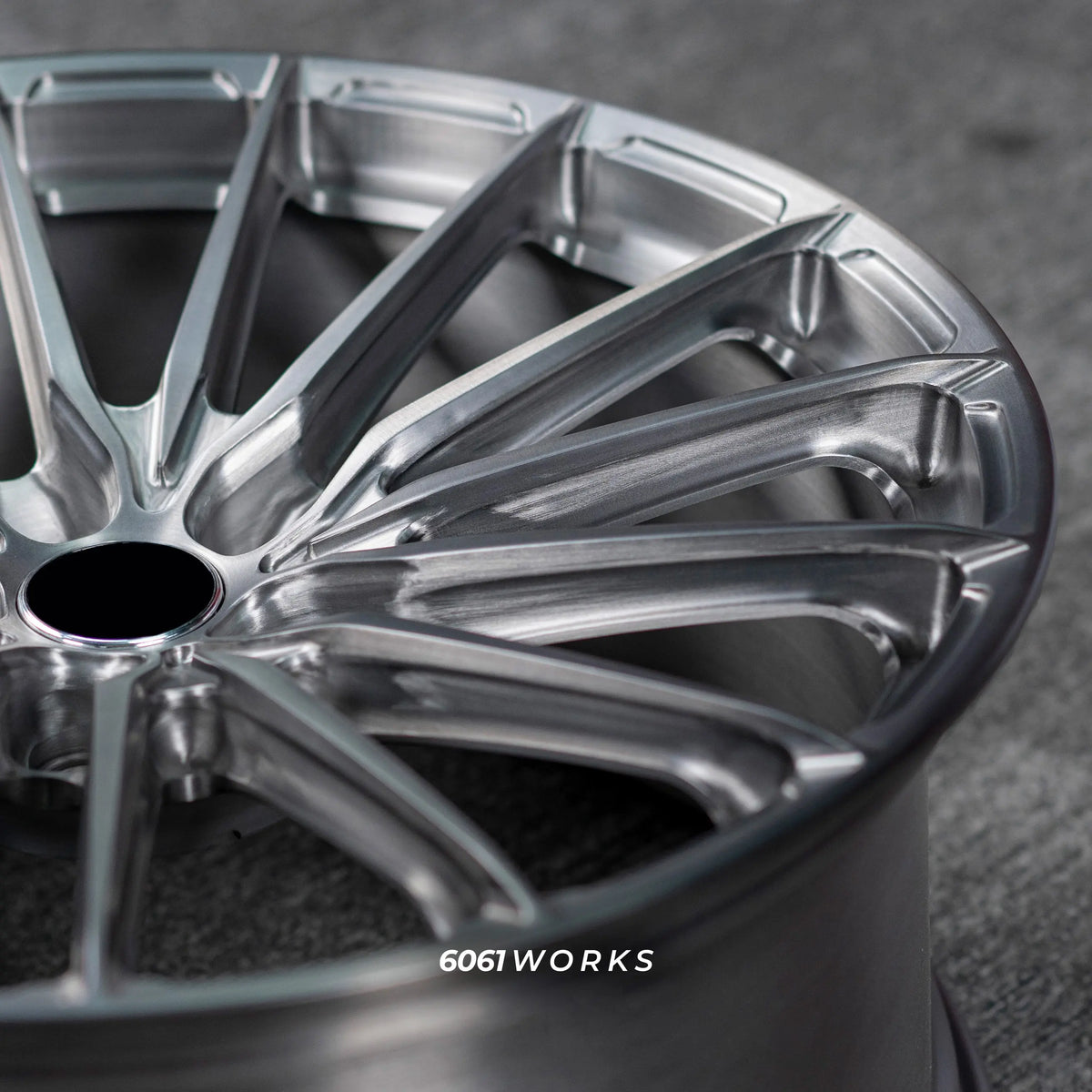 6061works P103SC style custom forged 21 inch wheels for Mercedes Benz S63 AMG W222 | Brushed With Dark Coating, close up on spokes