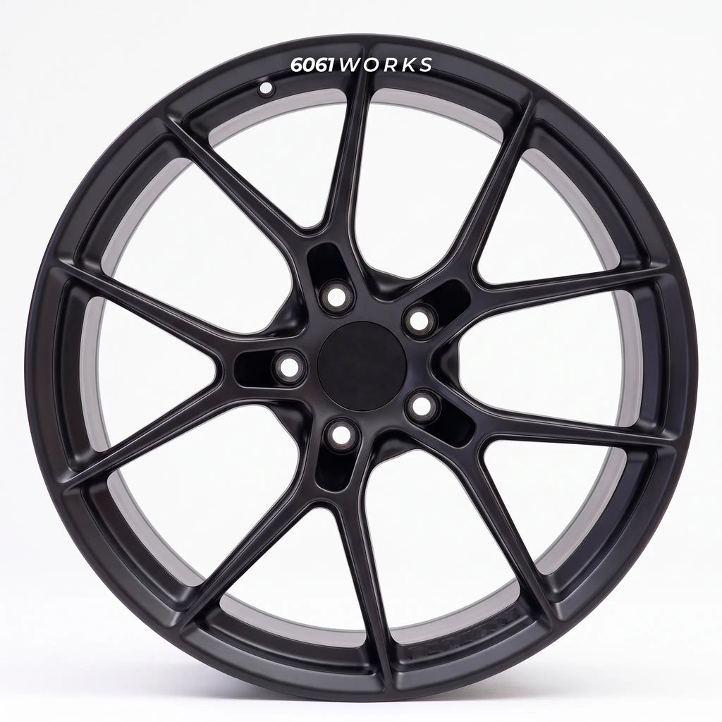 Porsche 911 992.2 Carrera series forged wheels | OEM 992.2 Carrera Manthey Lightweight style