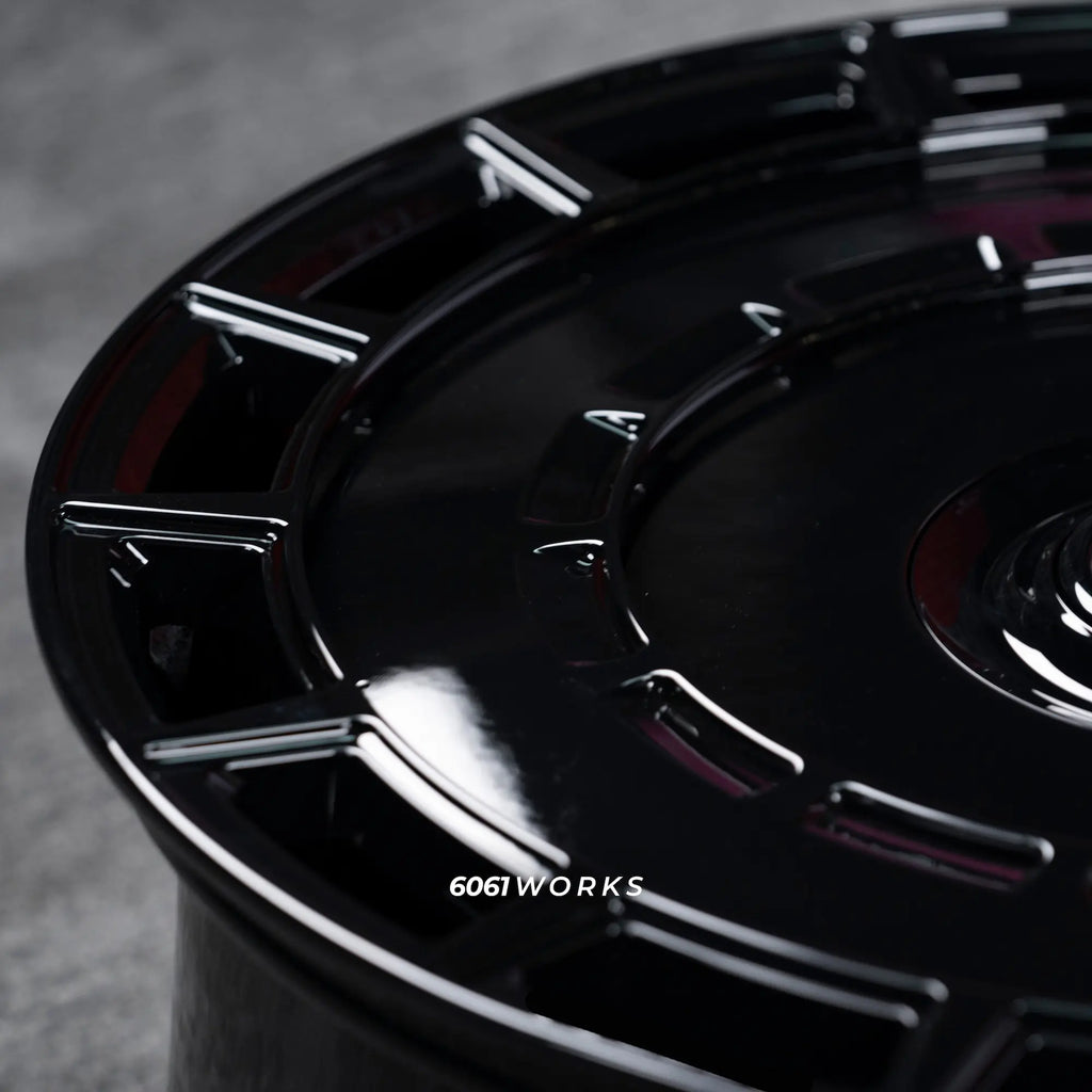 Custom forged wheels for Rolls Royce Ghost II 22 Inch | Vossen HF9 style Gloss Black texture close up