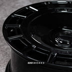Rolls Royce Phantom 24 inch custom forged wheels | Mansory FD.15 style Gloss Black, macro close-up view on aerodynamic disc edge and rim